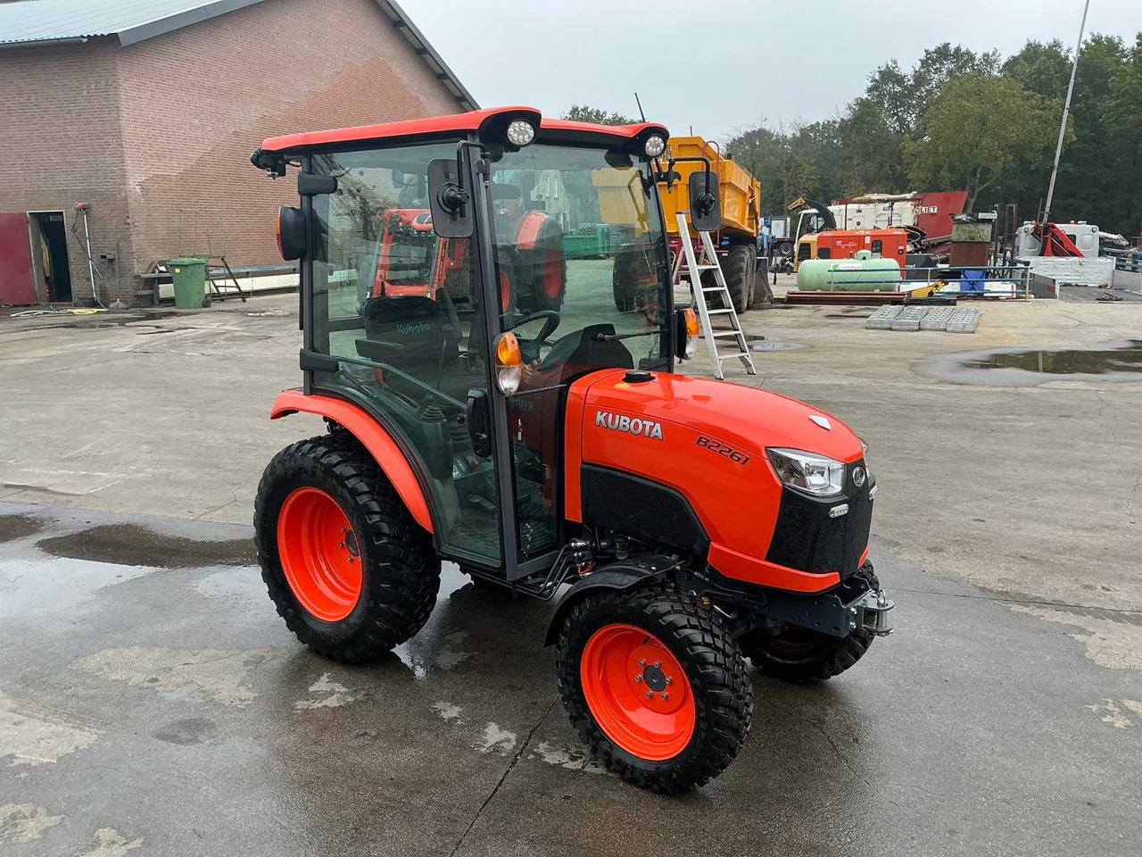 2022 KUBOTA B2261 FOUR WHEEL DRIVE FARM TRACTOR - Traktor: das Bild 5 2022 KUBOTA B2261 FOUR WHEEL DRIVE FARM TRACTOR - Traktor: das Bild 5