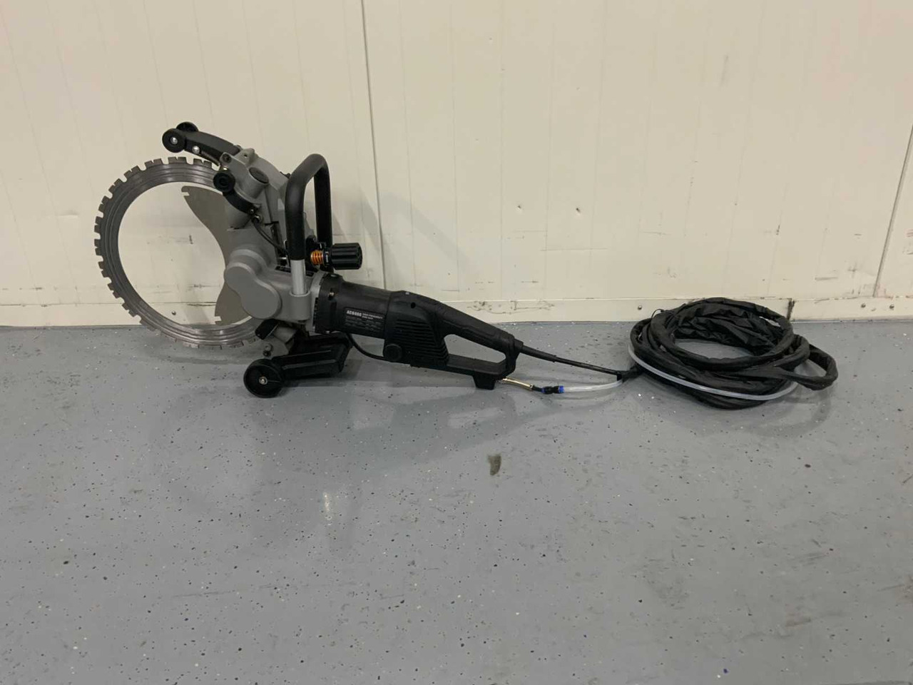 AC8400 - Betontechnik: das Bild 3 AC8400 - Betontechnik: das Bild 3