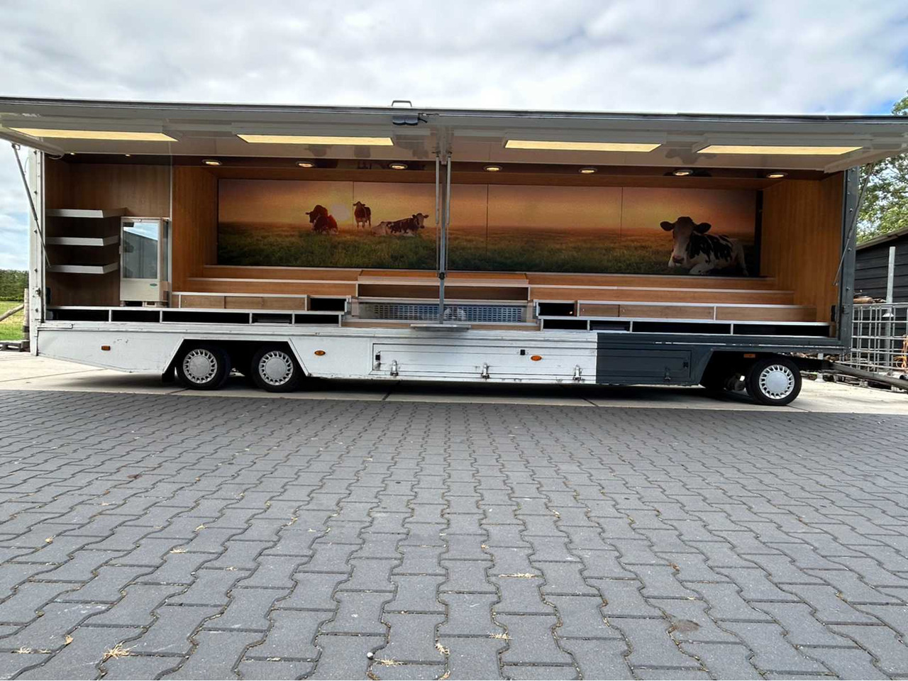 2003 HAPERT V3500 SALES TRAILER - Anhänger: das Bild 4 2003 HAPERT V3500 SALES TRAILER - Anhänger: das Bild 4