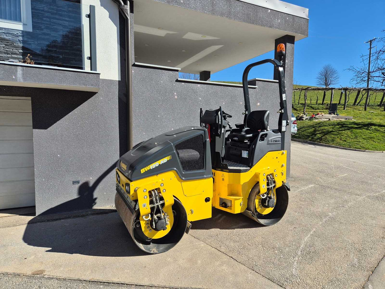 BOMAG BW 120 AD-5 - Straßenwalze: das Bild 1 BOMAG BW 120 AD-5 - Straßenwalze: das Bild 1