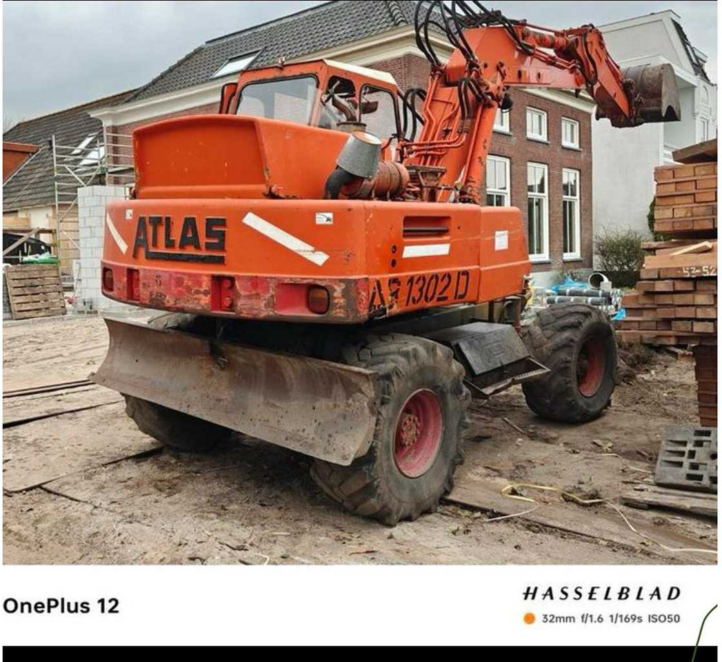 Atlas 1302E - Baumaschine: das Bild 4 Atlas 1302E - Baumaschine: das Bild 4