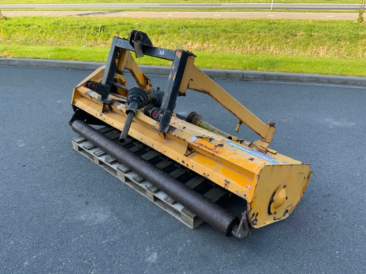 Bomford Bandit 2200 - Schlegelmäher: das Bild 5 Bomford Bandit 2200 - Schlegelmäher: das Bild 5