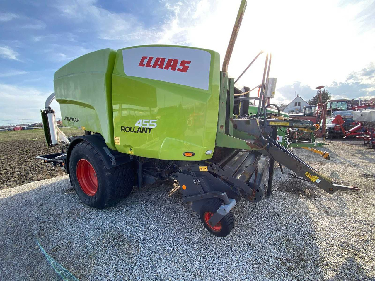 CLAAS ROLLANT 455 - Ballenwickelgerät: das Bild 1 CLAAS ROLLANT 455 - Ballenwickelgerät: das Bild 1