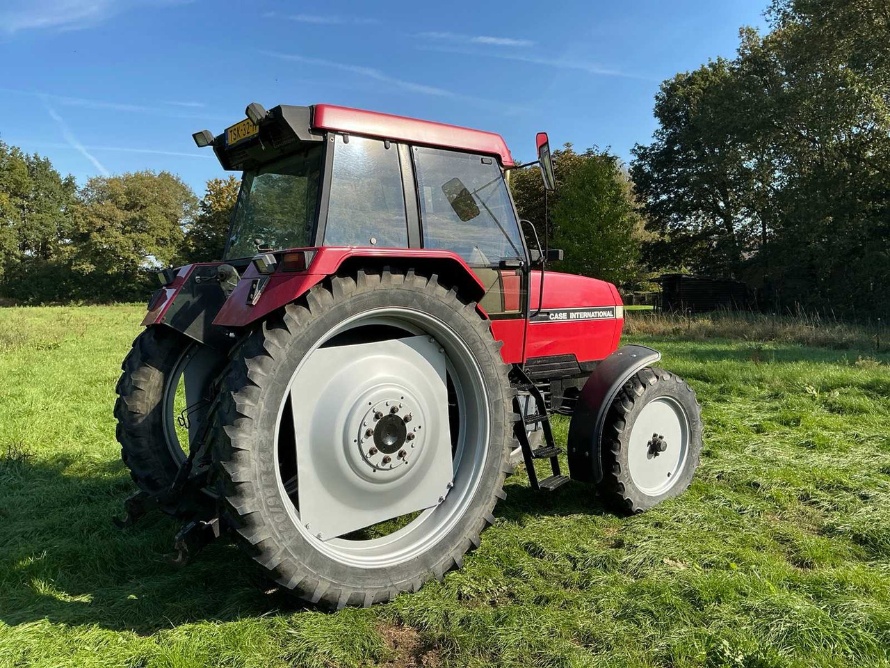 Case IH 5120 - Traktor: das Bild 4 Case IH 5120 - Traktor: das Bild 4