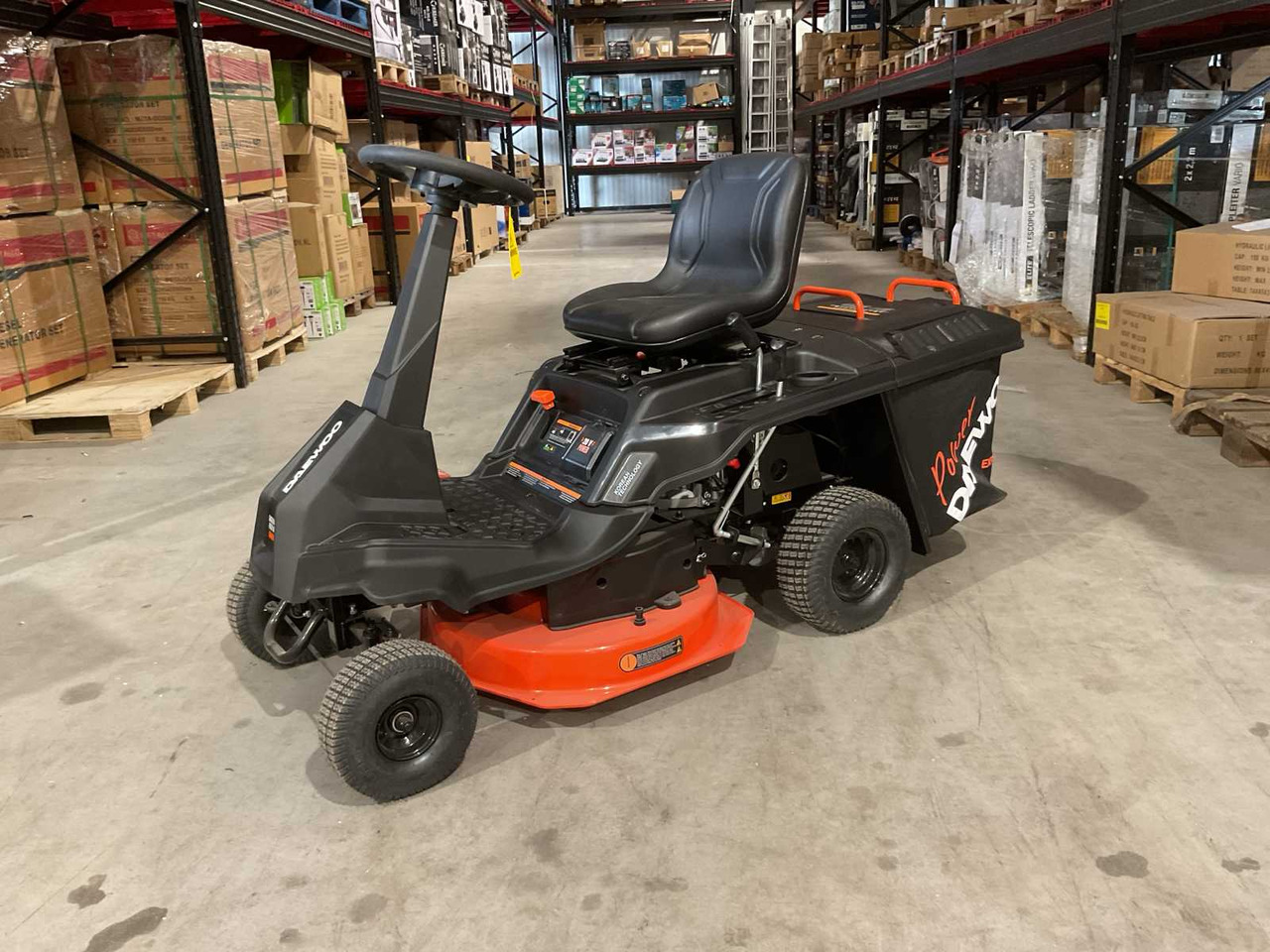 Daewoo DAXRM224 - Rasenmäher: das Bild 1 Daewoo DAXRM224 - Rasenmäher: das Bild 1