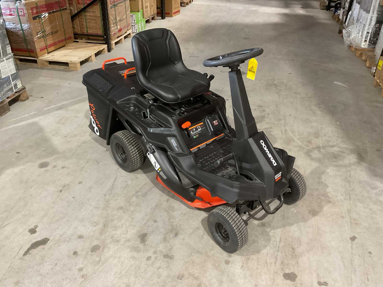 Daewoo DAXRM224 - Rasenmäher: das Bild 2 Daewoo DAXRM224 - Rasenmäher: das Bild 2