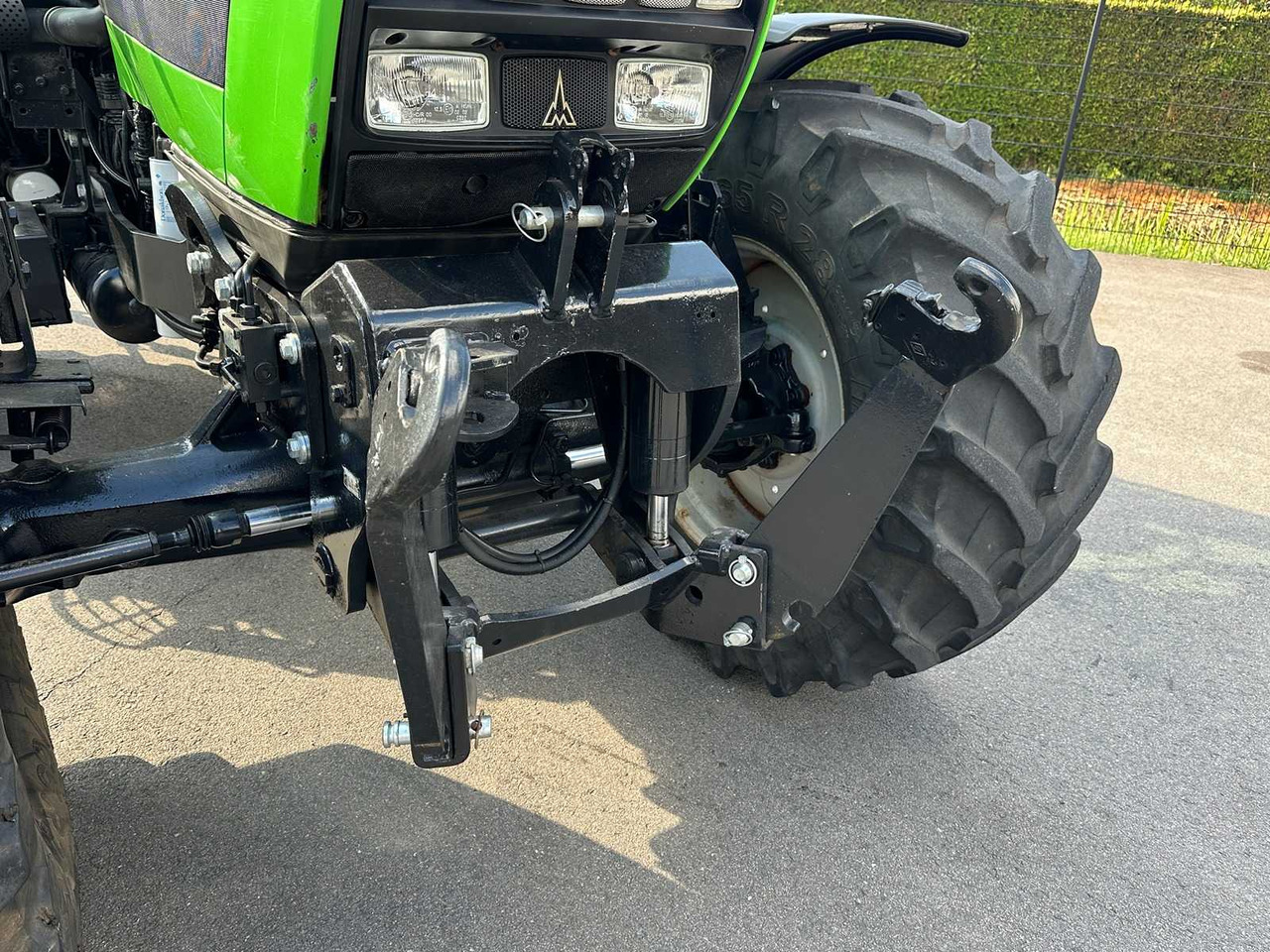 Deutz-Fahr Agrotron 165.7 - Traktor: das Bild 4 Deutz-Fahr Agrotron 165.7 - Traktor: das Bild 4