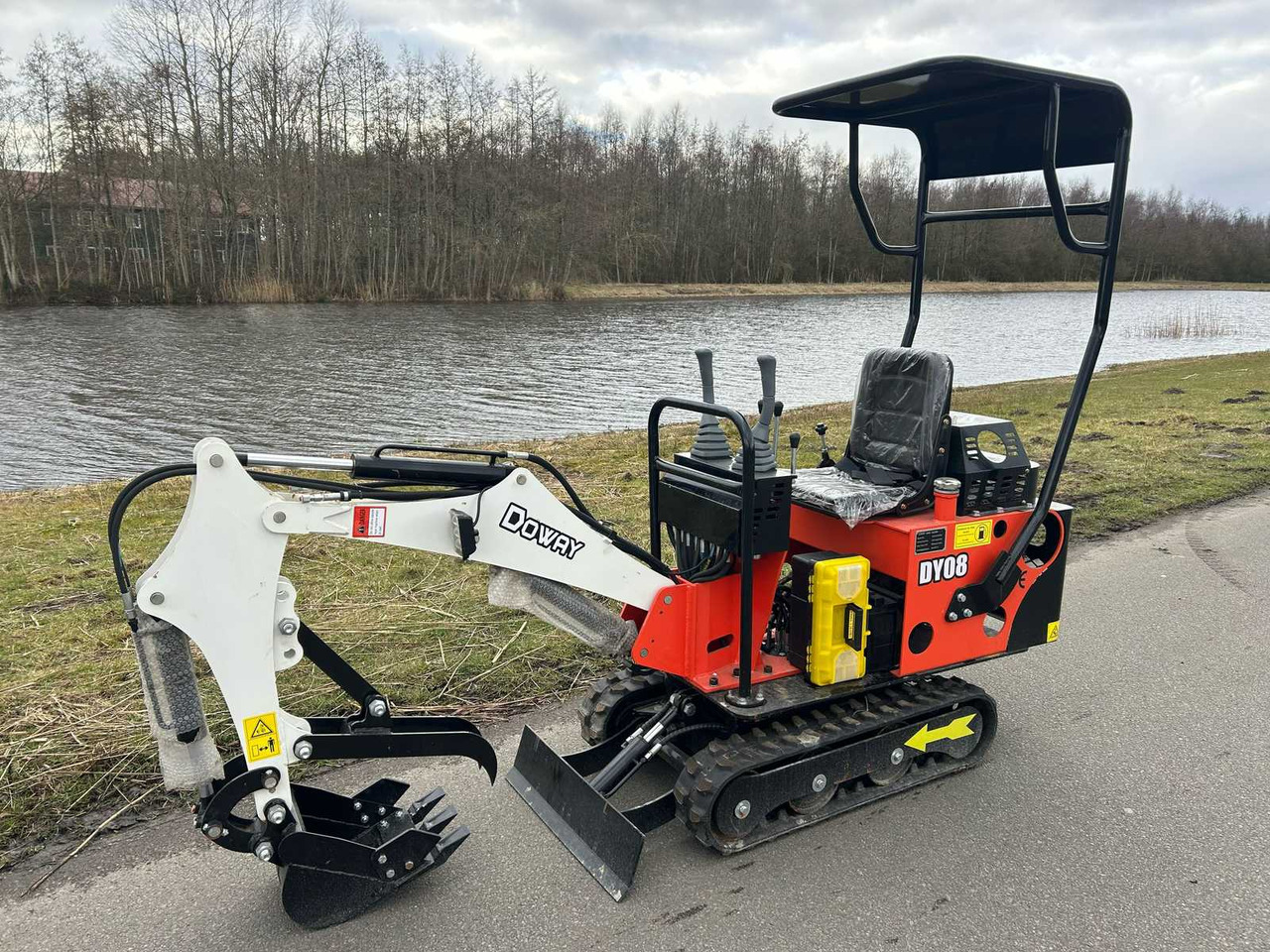 Doway DY08 - Minibagger: das Bild 1 Doway DY08 - Minibagger: das Bild 1