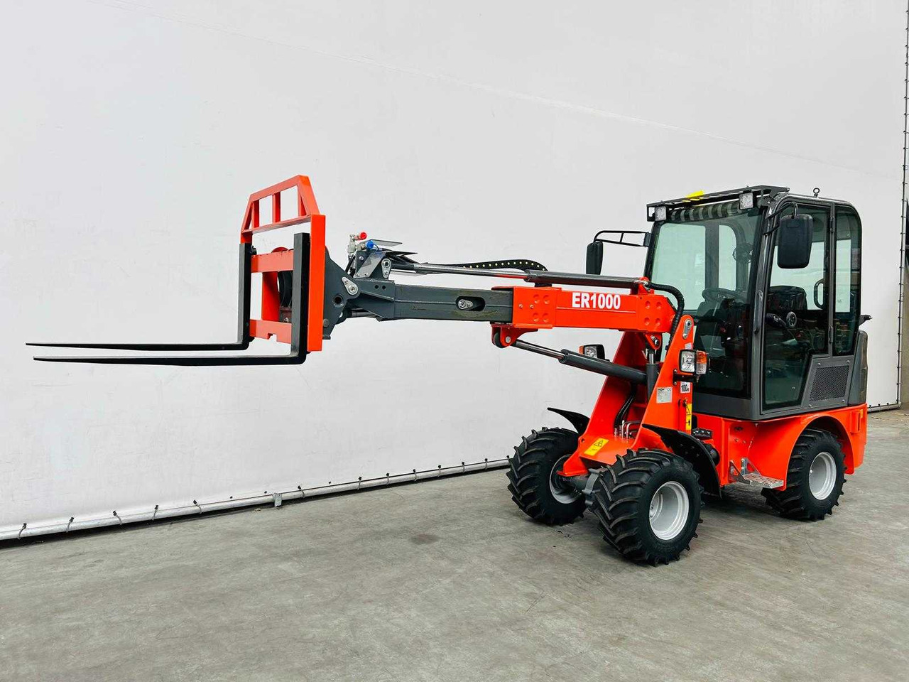 EVERUN - 2025 - ER1000 - TELESCOPIC ARTICULATED WHEEL LOADER KUBOTA EURO5 - Radlader: das Bild 5 EVERUN - 2025 - ER1000 - TELESCOPIC ARTICULATED WHEEL LOADER KUBOTA EURO5 - Radlader: das Bild 5