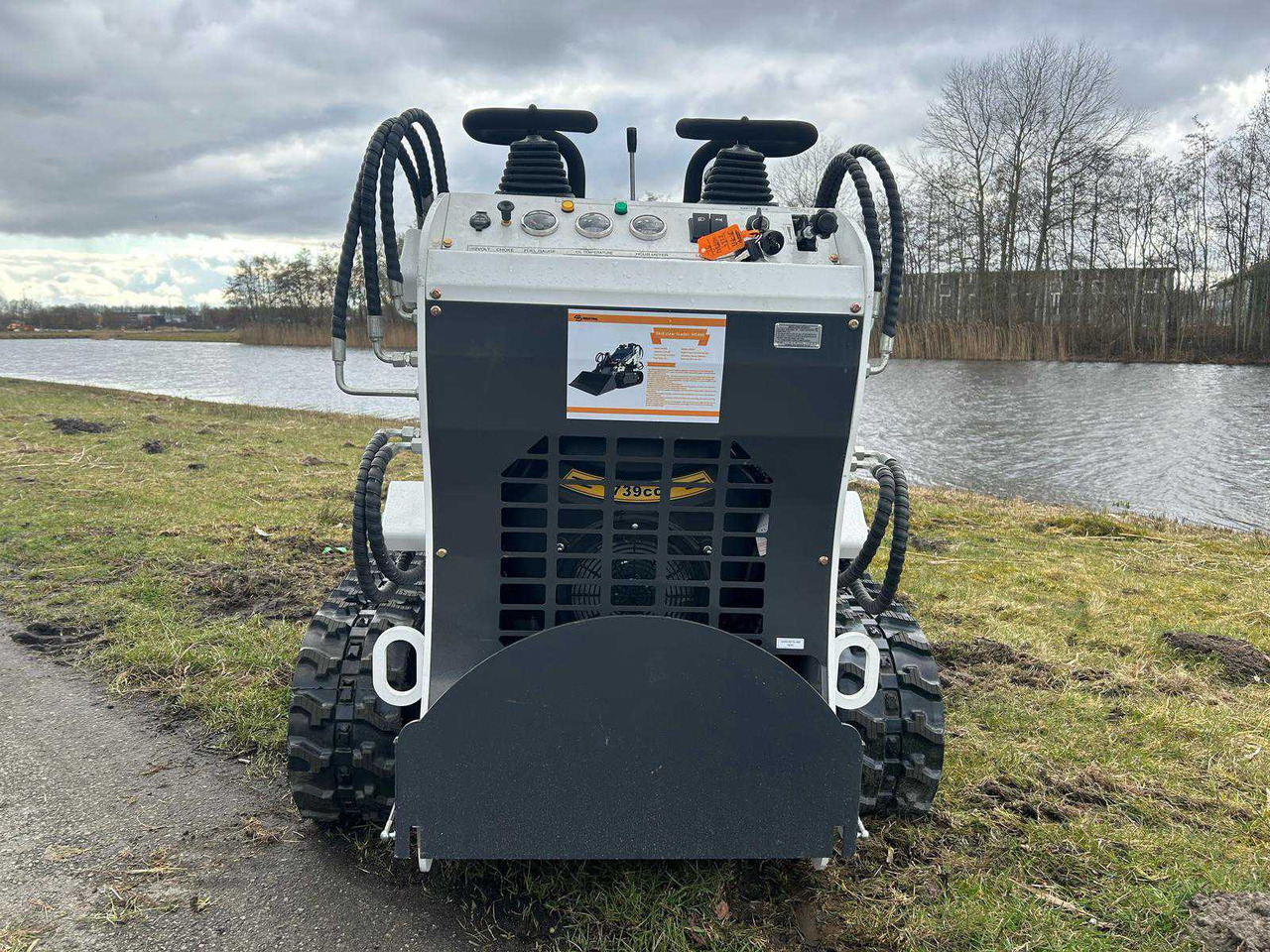 FF industrial ME400 - Radlader: das Bild 5 FF industrial ME400 - Radlader: das Bild 5