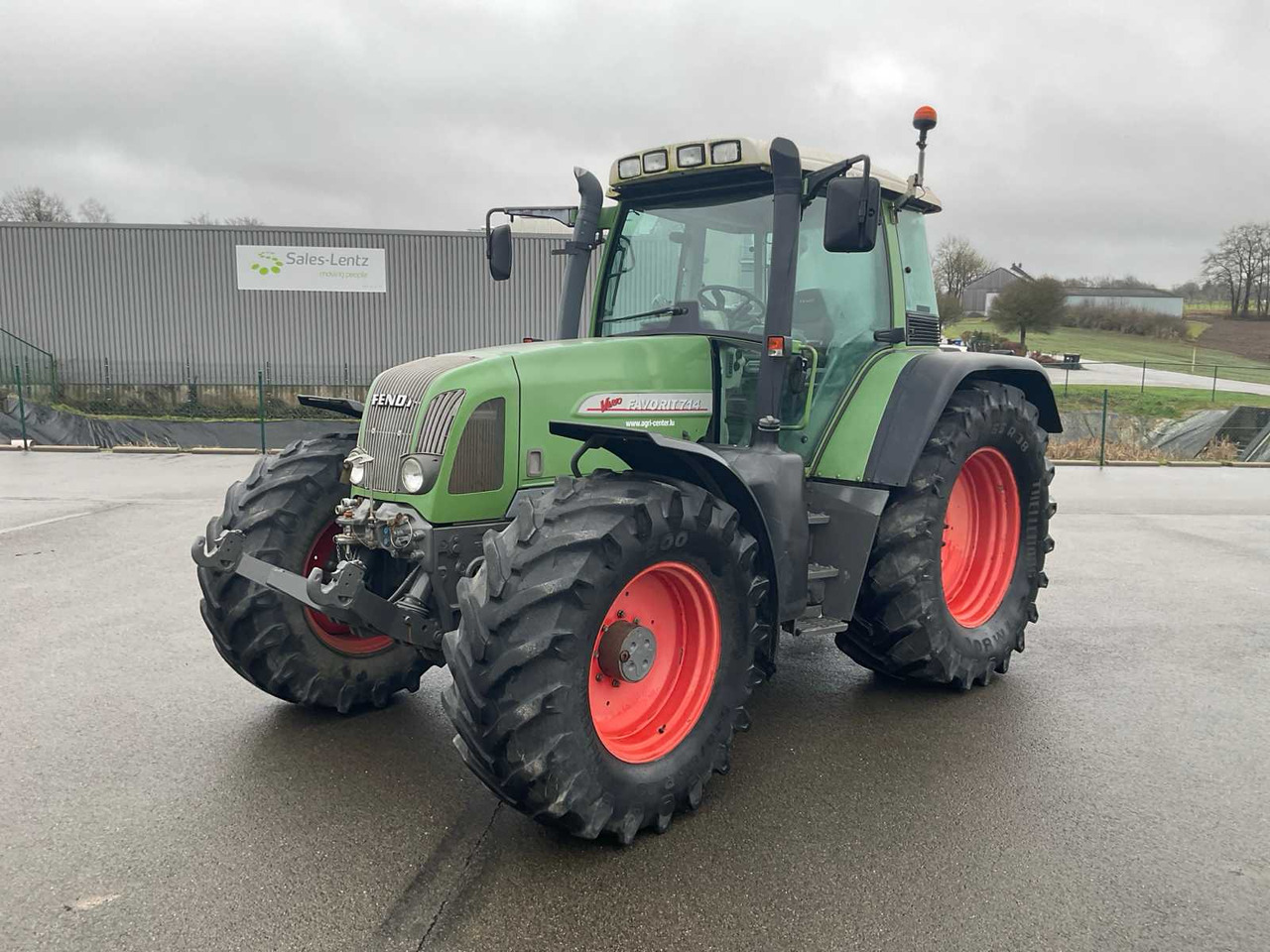 Fendt 714 - Traktor: das Bild 1 Fendt 714 - Traktor: das Bild 1