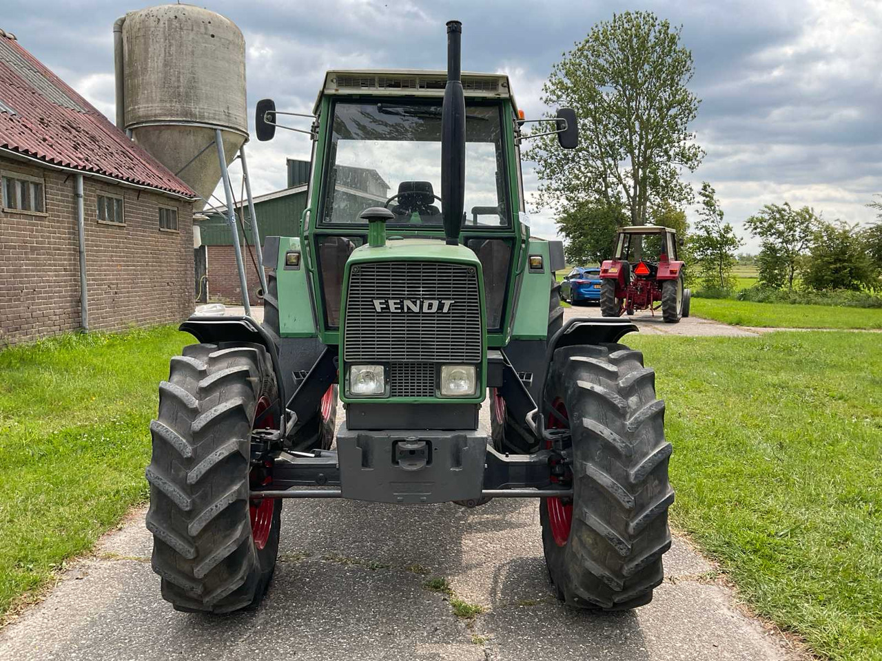Fendt Farmer 309LS Turbomatik - Traktor: das Bild 5 Fendt Farmer 309LS Turbomatik - Traktor: das Bild 5