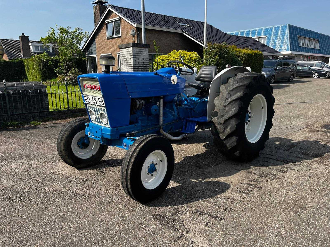 Ford 4500 - Traktor: das Bild 1 Ford 4500 - Traktor: das Bild 1
