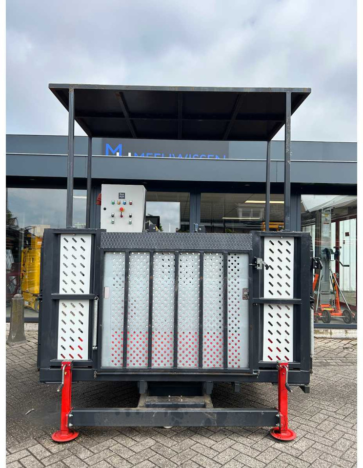 HP 1500T - Arbeitsbühne: das Bild 5 HP 1500T - Arbeitsbühne: das Bild 5
