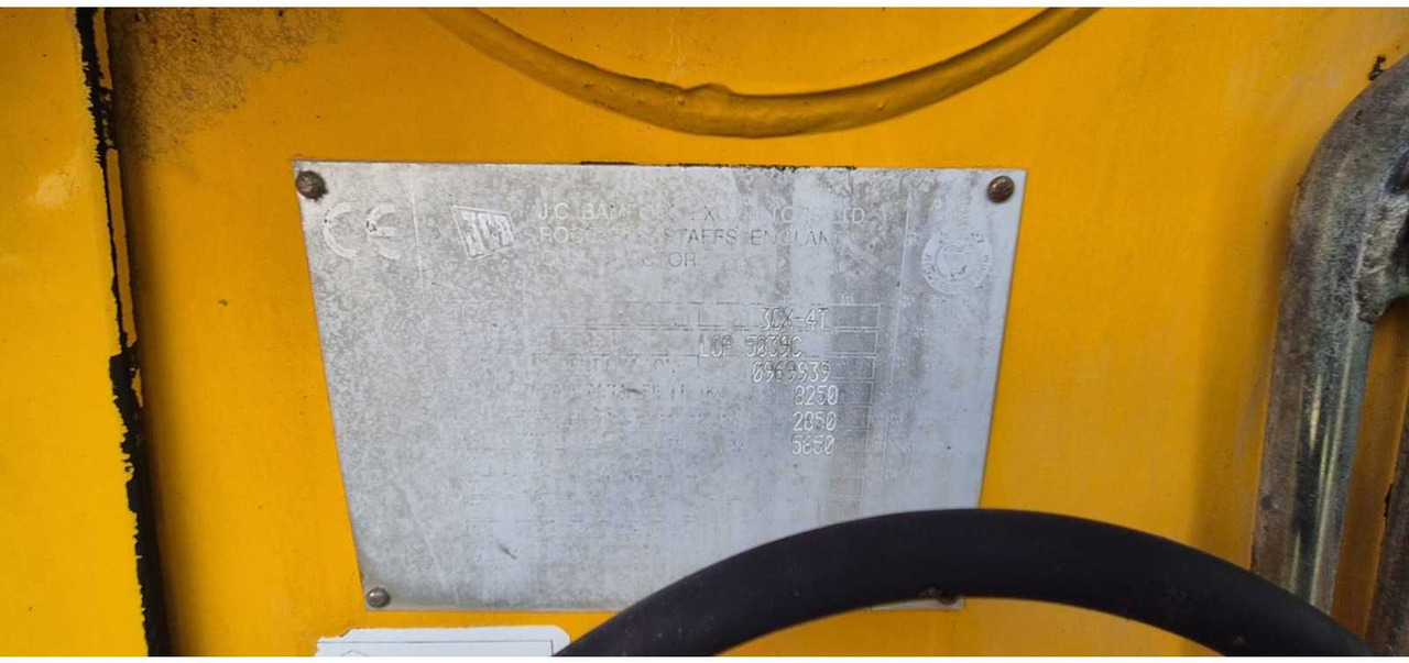 Baggerlader JCB 3CX-4T: das Bild 10
