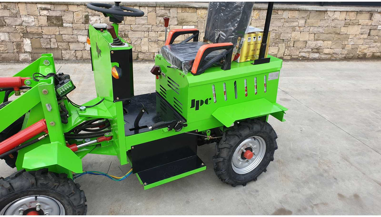 JPC ME18 4X4 WHEEL LOADER - Radlader: das Bild 5 JPC ME18 4X4 WHEEL LOADER - Radlader: das Bild 5