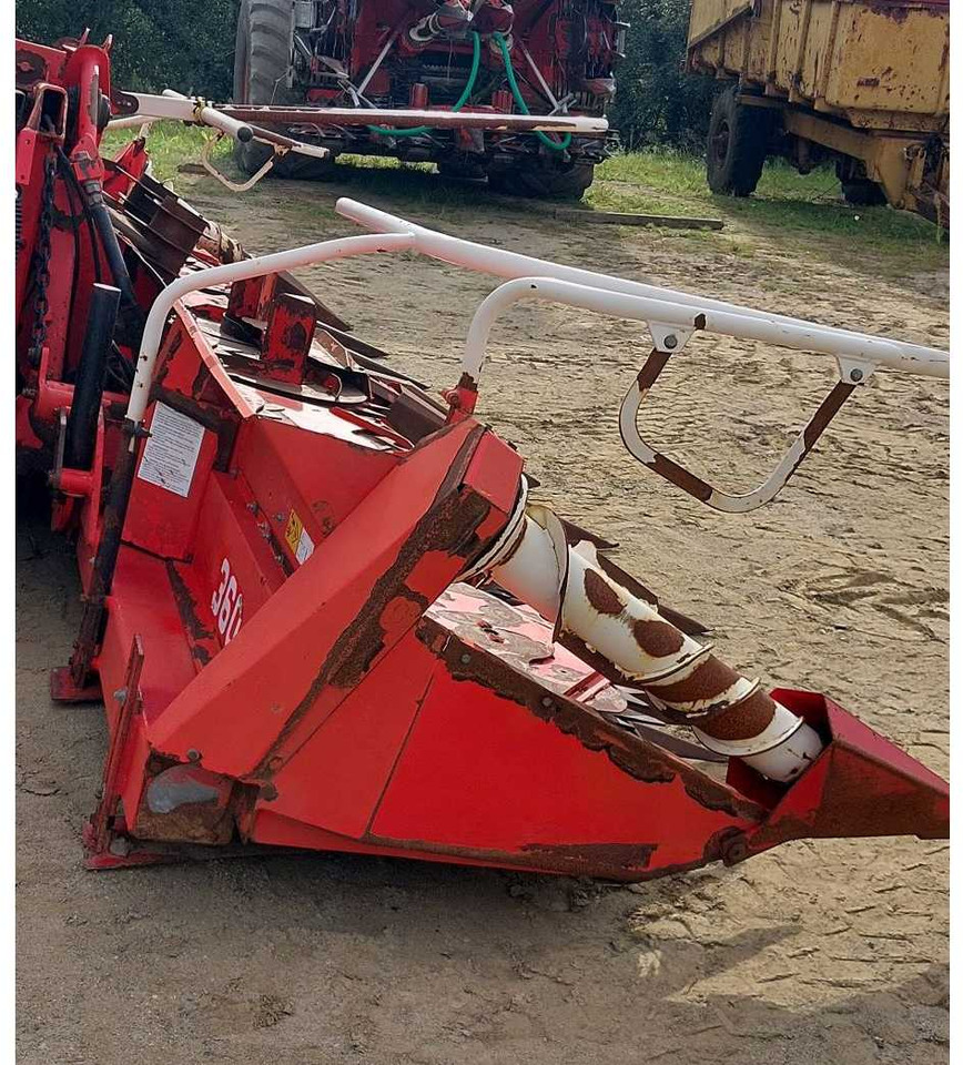 KEMPER - 2011 - 360 - HARVESTER-CHOPPER - Feldhäcksler: das Bild 3 KEMPER - 2011 - 360 - HARVESTER-CHOPPER - Feldhäcksler: das Bild 3