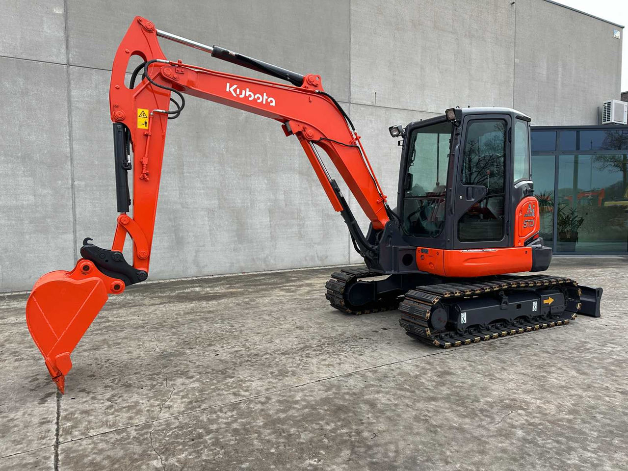 KUBOTA - 2014 - KX165-5 - MIDI EXCAVATOR - Bagger: das Bild 1 KUBOTA - 2014 - KX165-5 - MIDI EXCAVATOR - Bagger: das Bild 1
