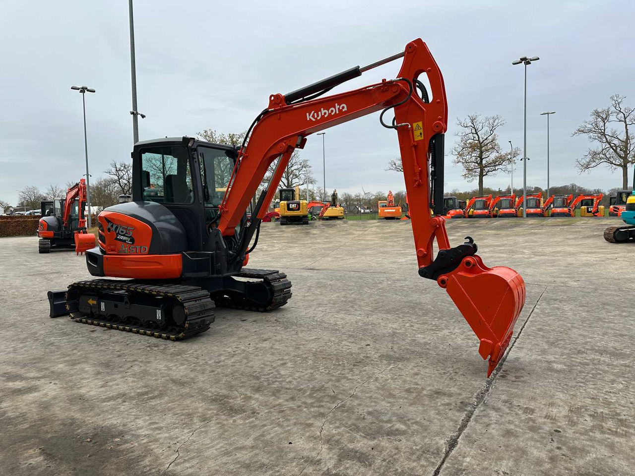 KUBOTA - 2014 - KX165-5 - MIDI EXCAVATOR - Bagger: das Bild 3 KUBOTA - 2014 - KX165-5 - MIDI EXCAVATOR - Bagger: das Bild 3