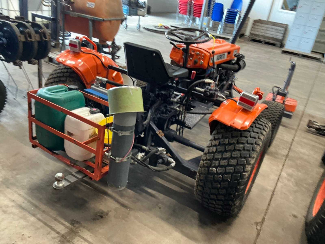 Kleintraktor Kubota B7000 4WD: das Bild 8