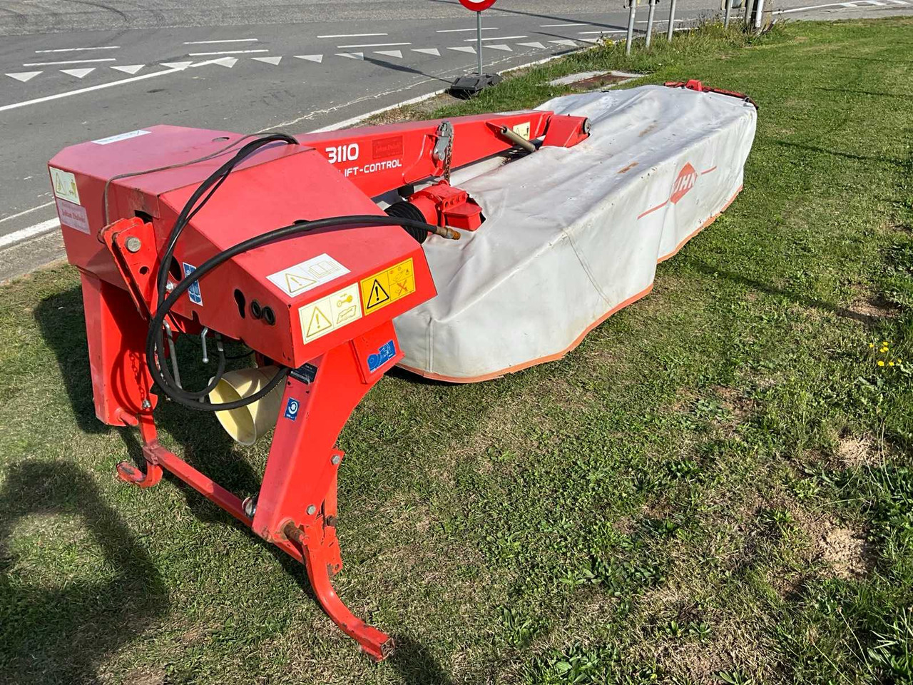Kuhn GMD3110 - Schlegelmäher/ Mulcher: das Bild 1 Kuhn GMD3110 - Schlegelmäher/ Mulcher: das Bild 1