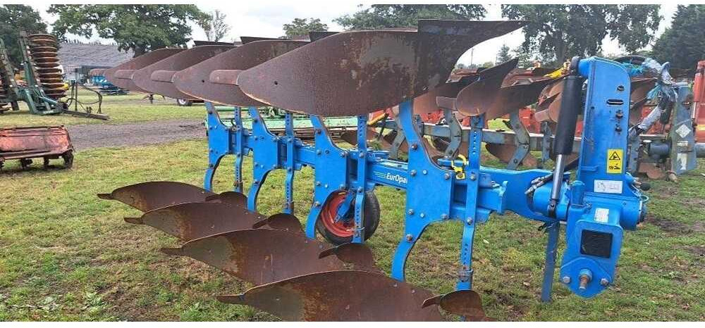 LEMKEN - Pflug: das Bild 1 LEMKEN - Pflug: das Bild 1