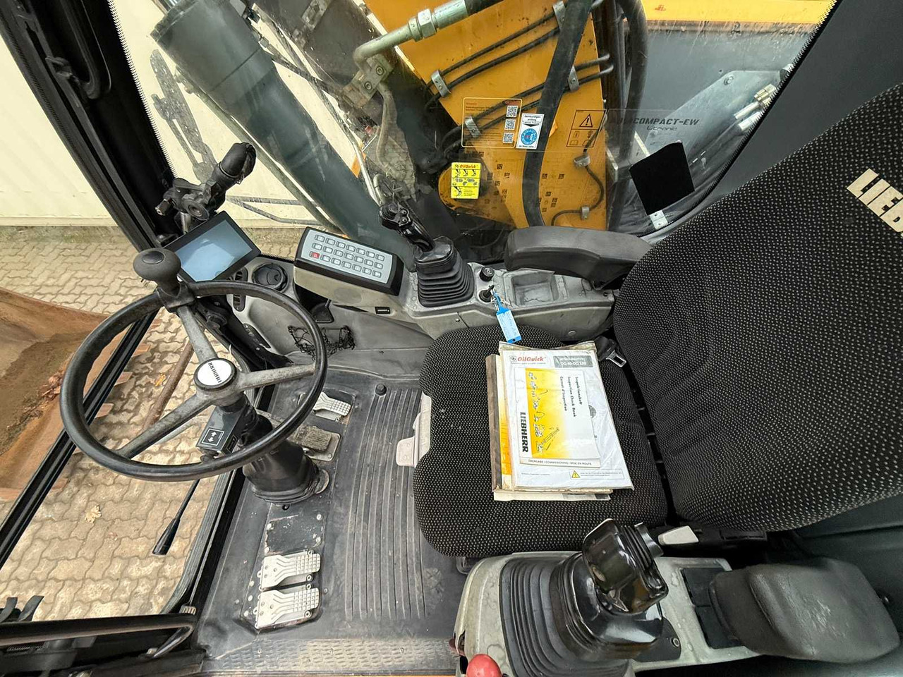 Mobilbagger LIEBHERR - A914 COMPACT - OILQUICK - 2017 - WHEELED EXCAVATOR: das Bild 35 Mobilbagger LIEBHERR - A914 COMPACT - OILQUICK - 2017 - WHEELED EXCAVATOR: das Bild 35