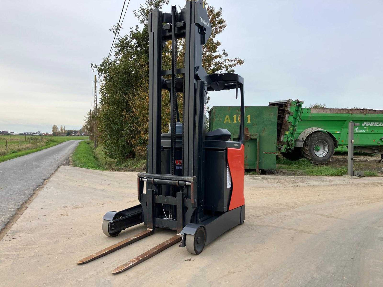 LINDE R14-01 REACH FORKLIFT TRUCK 2016 - Gabelstapler: das Bild 4 LINDE R14-01 REACH FORKLIFT TRUCK 2016 - Gabelstapler: das Bild 4