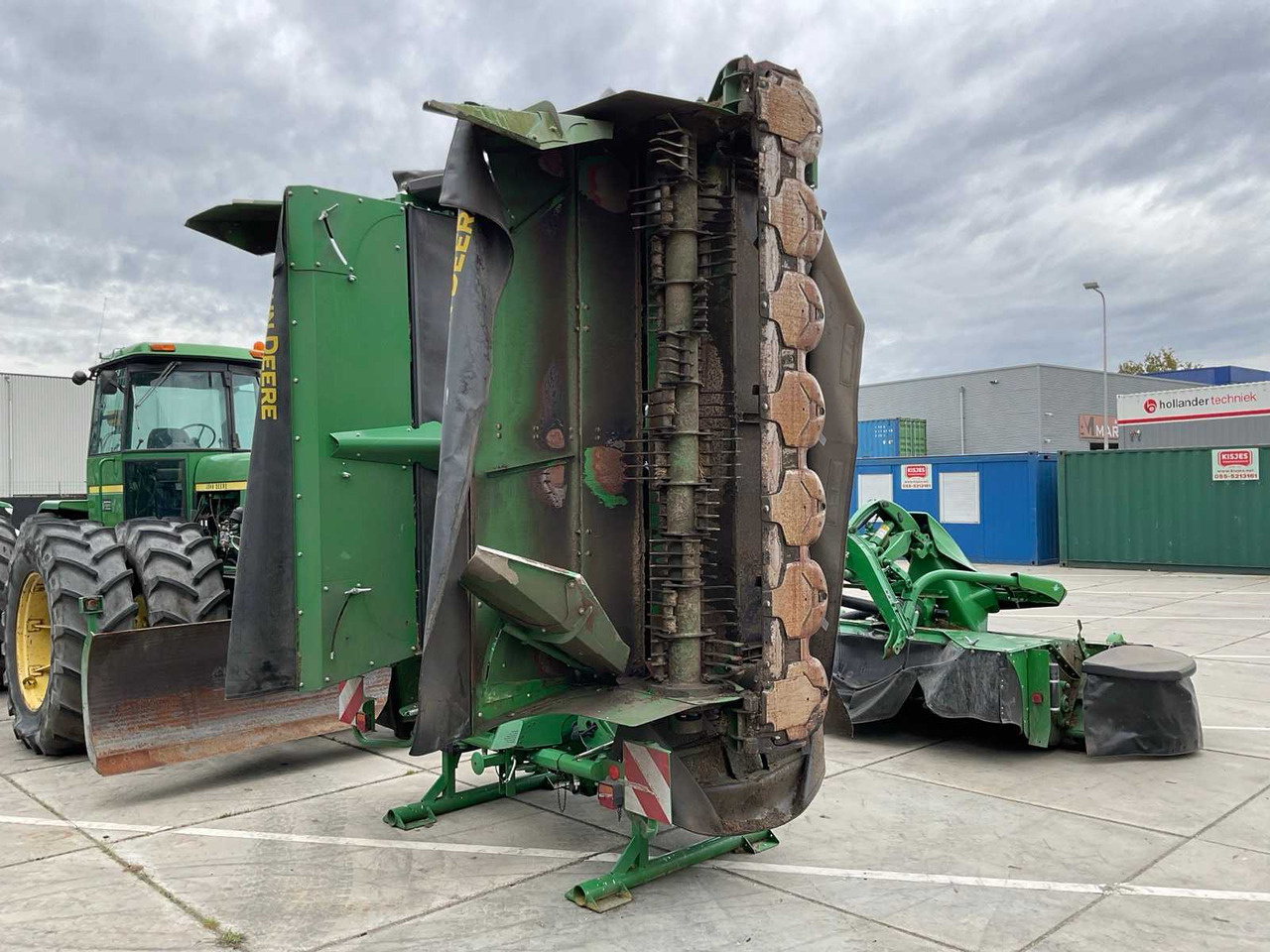 John Deere F310R + R870R - Landmaschine: das Bild 5 John Deere F310R + R870R - Landmaschine: das Bild 5