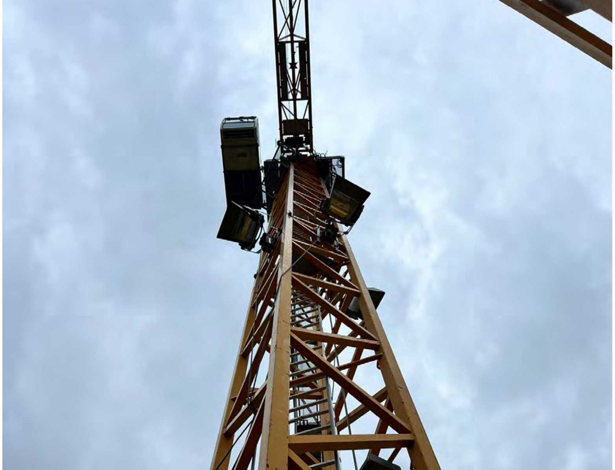 Liebherr 71 EC-B - Turmkran: das Bild 2 Liebherr 71 EC-B - Turmkran: das Bild 2