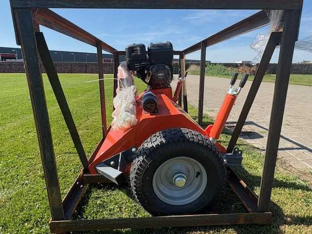 Loma Flailmower ATV120 - Schlegelmäher: das Bild 2 Loma Flailmower ATV120 - Schlegelmäher: das Bild 2