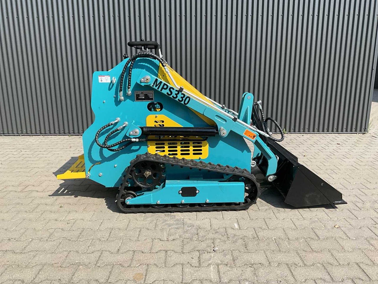 Mach Pro MP-S330 - Kompaktlader: das Bild 5 Mach Pro MP-S330 - Kompaktlader: das Bild 5