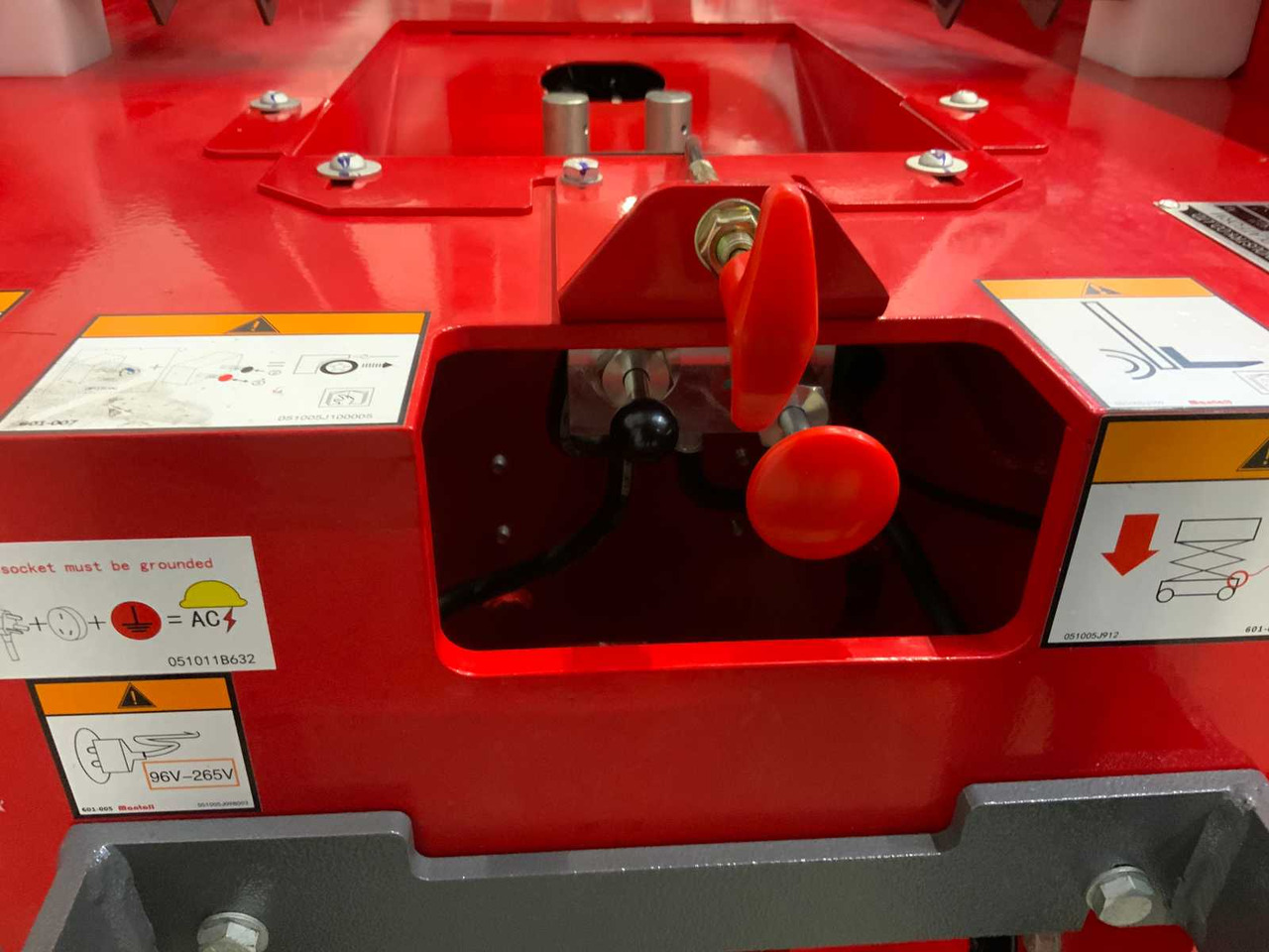 Arbeitsbühne Mantall XE80N: das Bild 16