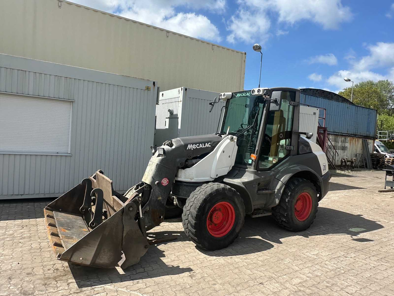 Mecalac AS900 - Radlader: das Bild 1 Mecalac AS900 - Radlader: das Bild 1