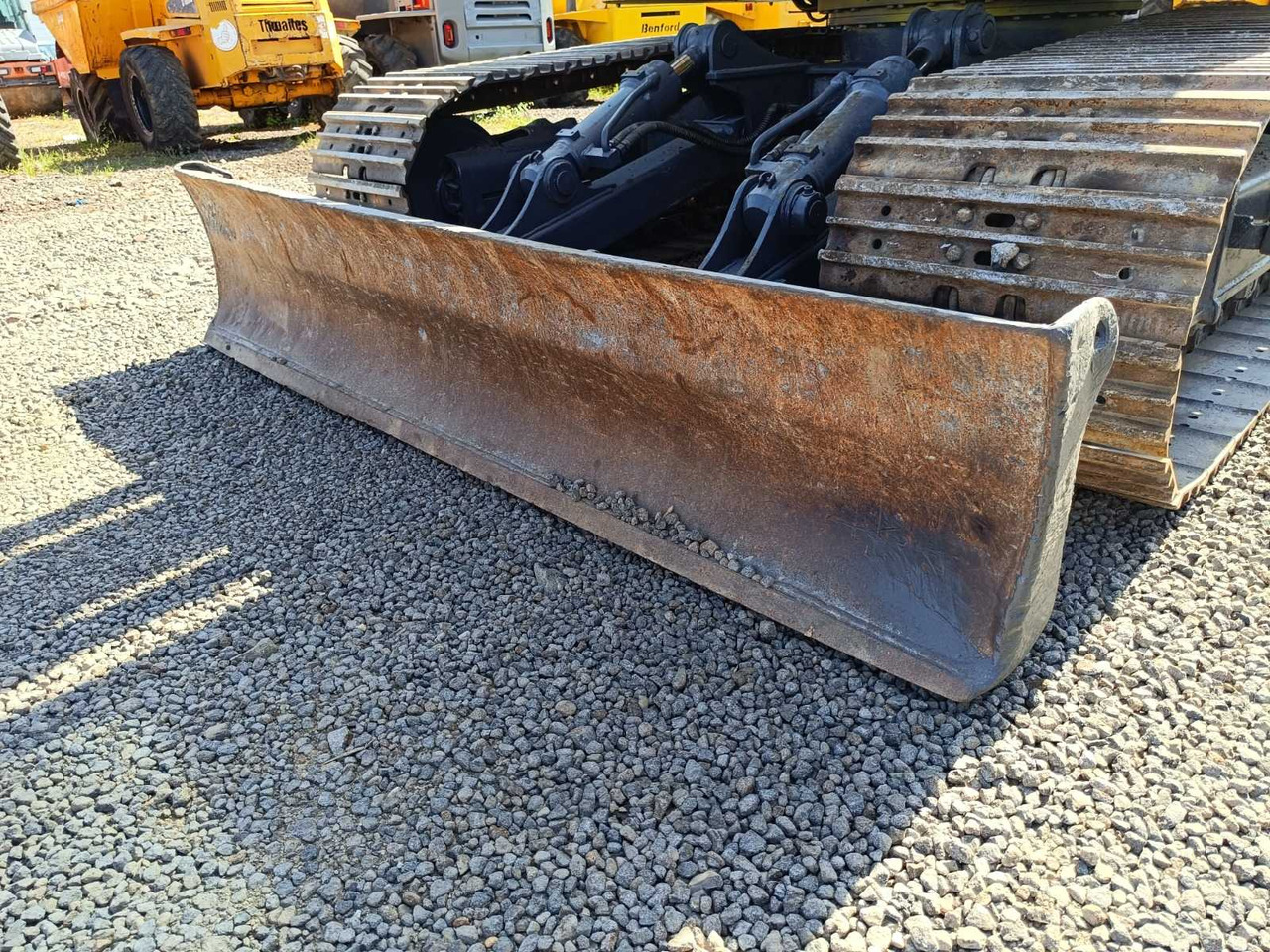 Bagger NEW HOLLAND KOBELCO - E-135-SR - TRACKED EXCAVATOR - 2011: das Bild 10