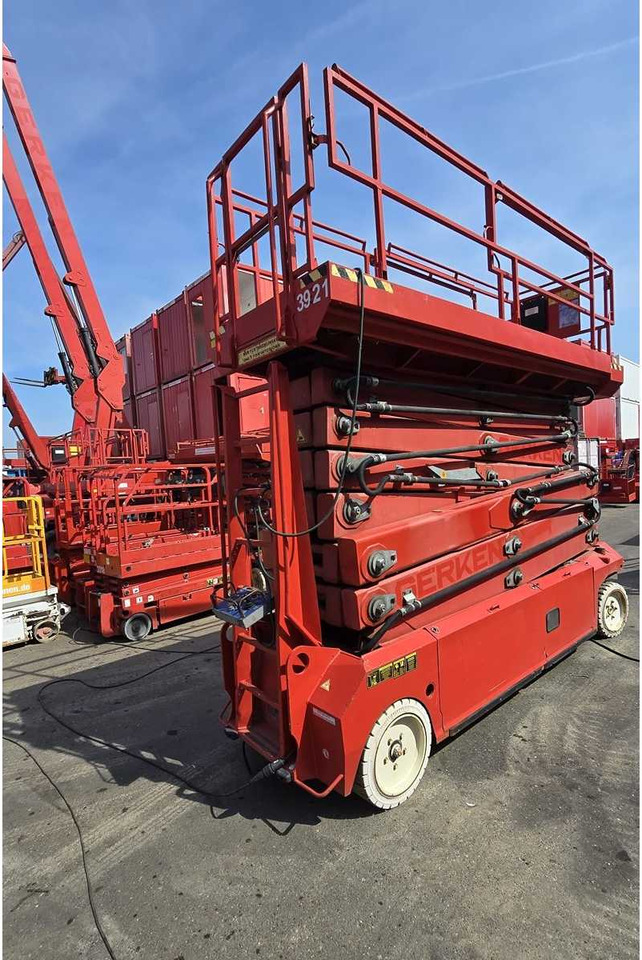 PB Lifttechnik S225-12E - Arbeitsbühne: das Bild 1 PB Lifttechnik S225-12E - Arbeitsbühne: das Bild 1