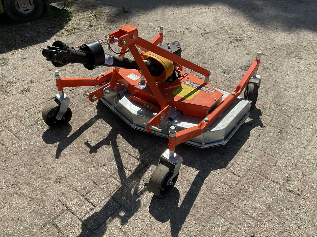Panther FM125 - Schlegelmäher/ Mulcher: das Bild 2 Panther FM125 - Schlegelmäher/ Mulcher: das Bild 2
