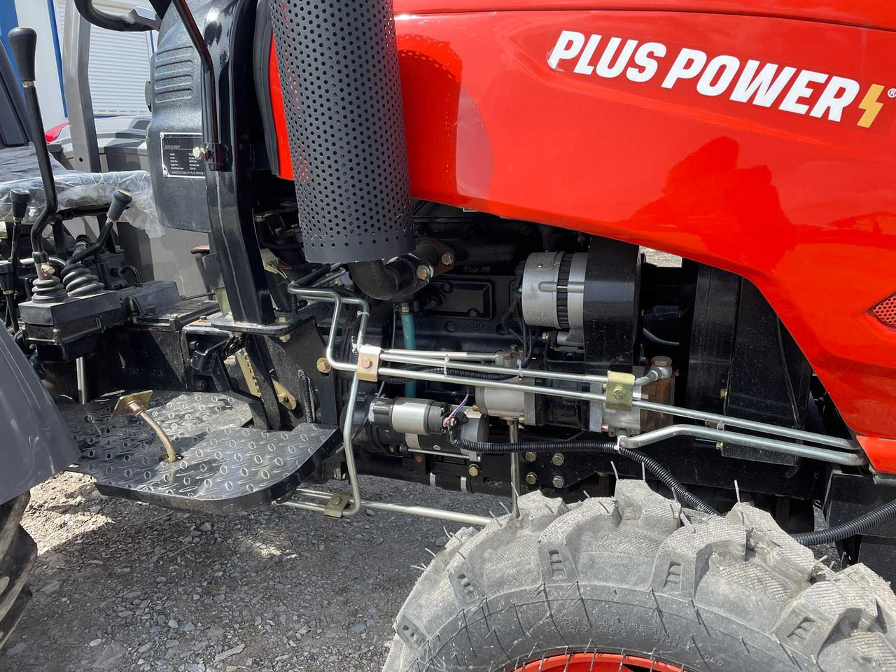 Traktor Plus Power TT254: das Bild 9