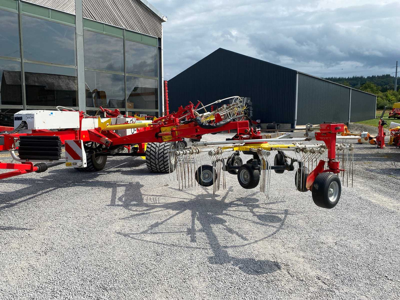 Pottinger Top 1252C - Grünlandtechnik: das Bild 4 Pottinger Top 1252C - Grünlandtechnik: das Bild 4