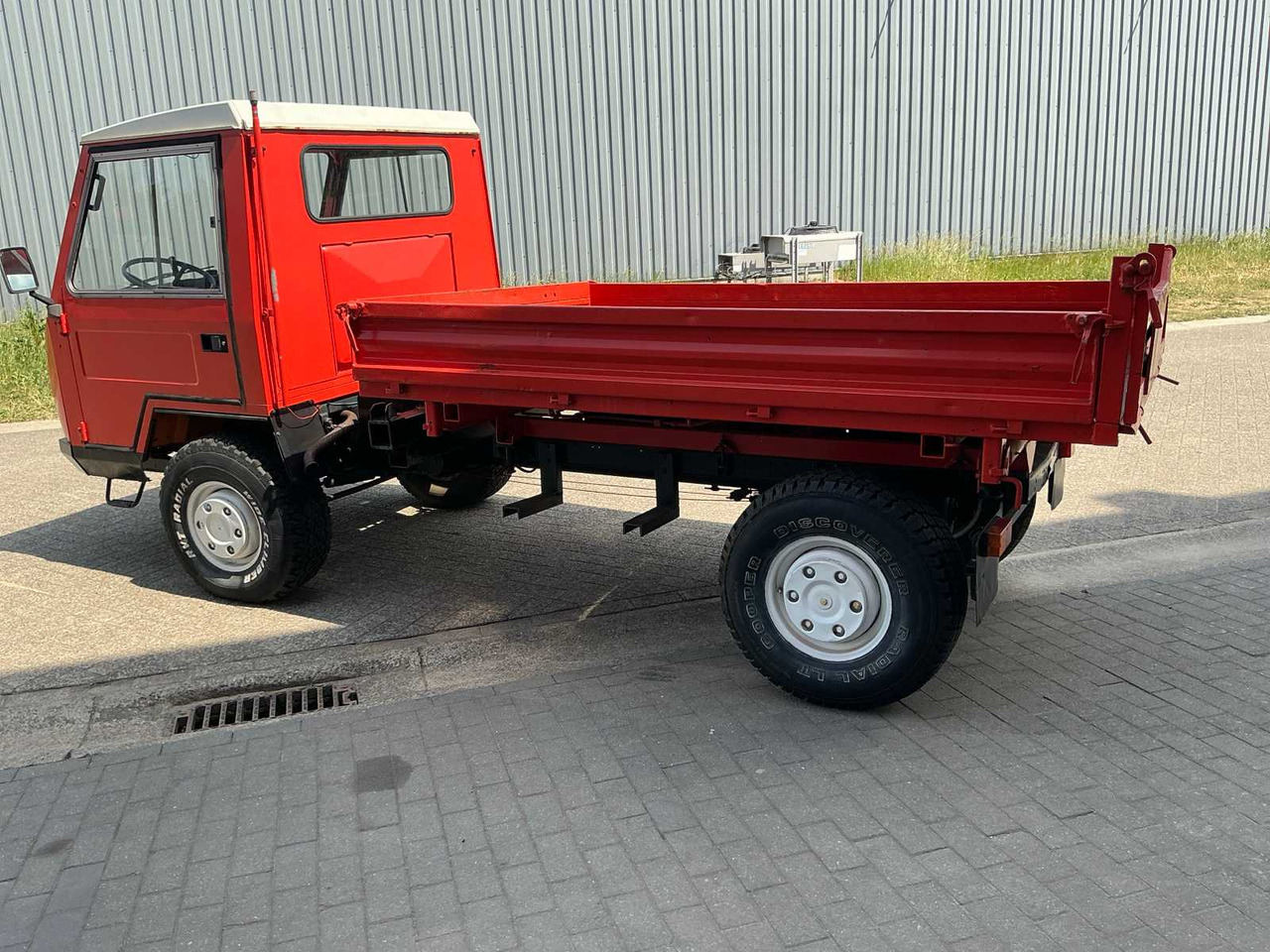 Reform Metrac 500L - Traktor: das Bild 3 Reform Metrac 500L - Traktor: das Bild 3