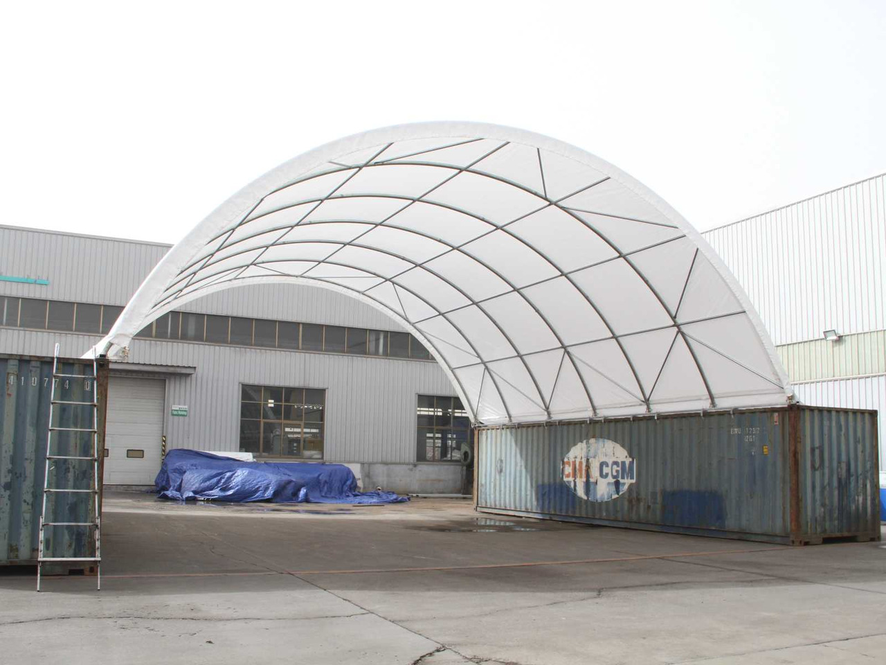 Rhino-Cross-Shelter C2040 - 12x6x2 m - Lagertank: das Bild 1 Rhino-Cross-Shelter C2040 - 12x6x2 m - Lagertank: das Bild 1