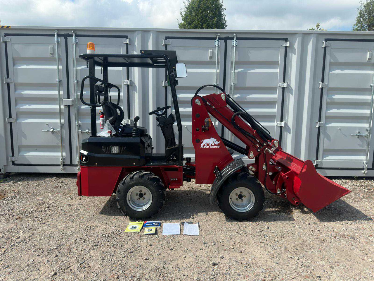 Rhino-cross R906T - Radlader: das Bild 2 Rhino-cross R906T - Radlader: das Bild 2