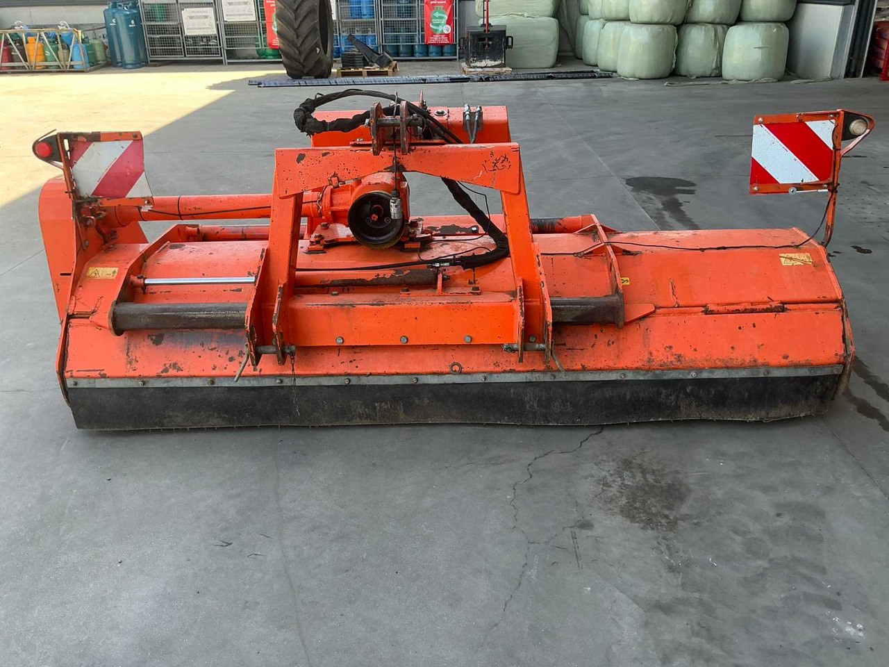 Rinieri T-Raptor 280 - Schlegelmäher: das Bild 2 Rinieri T-Raptor 280 - Schlegelmäher: das Bild 2