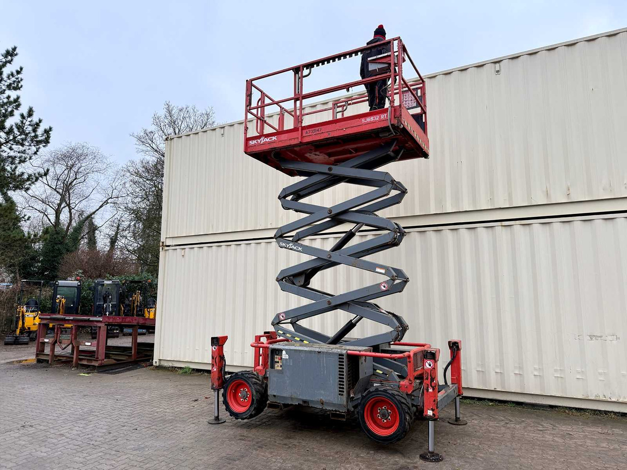 SKYJACK - SJ6832RT - 4X4 - DIESEL - 11.8 METERS - 2016 - AERIAL WORK PLATFORM - Arbeitsbühne: das Bild 5 SKYJACK - SJ6832RT - 4X4 - DIESEL - 11.8 METERS - 2016 - AERIAL WORK PLATFORM - Arbeitsbühne: das Bild 5