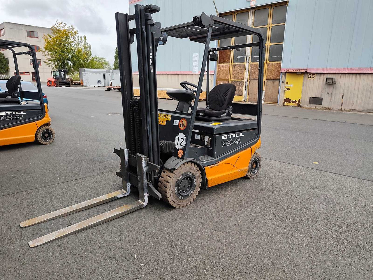 STILL - R 60-25 - FORKLIFT TRUCKS ELECTRIC WITHOUT BATTERY - 1999 - Gabelstapler: das Bild 5 STILL - R 60-25 - FORKLIFT TRUCKS ELECTRIC WITHOUT BATTERY - 1999 - Gabelstapler: das Bild 5