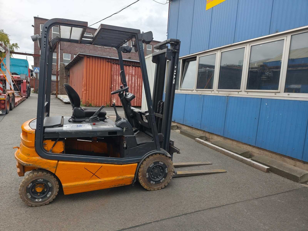 STILL - R 60-25 - FORKLIFT TRUCKS ELECTRIC WITHOUT BATTERY - 1999 - Gabelstapler: das Bild 4 STILL - R 60-25 - FORKLIFT TRUCKS ELECTRIC WITHOUT BATTERY - 1999 - Gabelstapler: das Bild 4