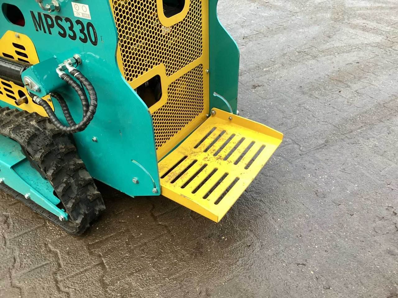 Skid Steer MPS330 - Kompaktlader: das Bild 5 Skid Steer MPS330 - Kompaktlader: das Bild 5