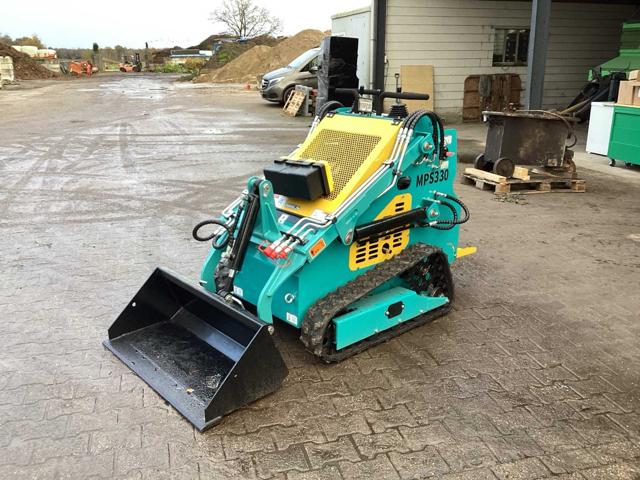 Skid Steer MPS330 - Kompaktlader: das Bild 1 Skid Steer MPS330 - Kompaktlader: das Bild 1