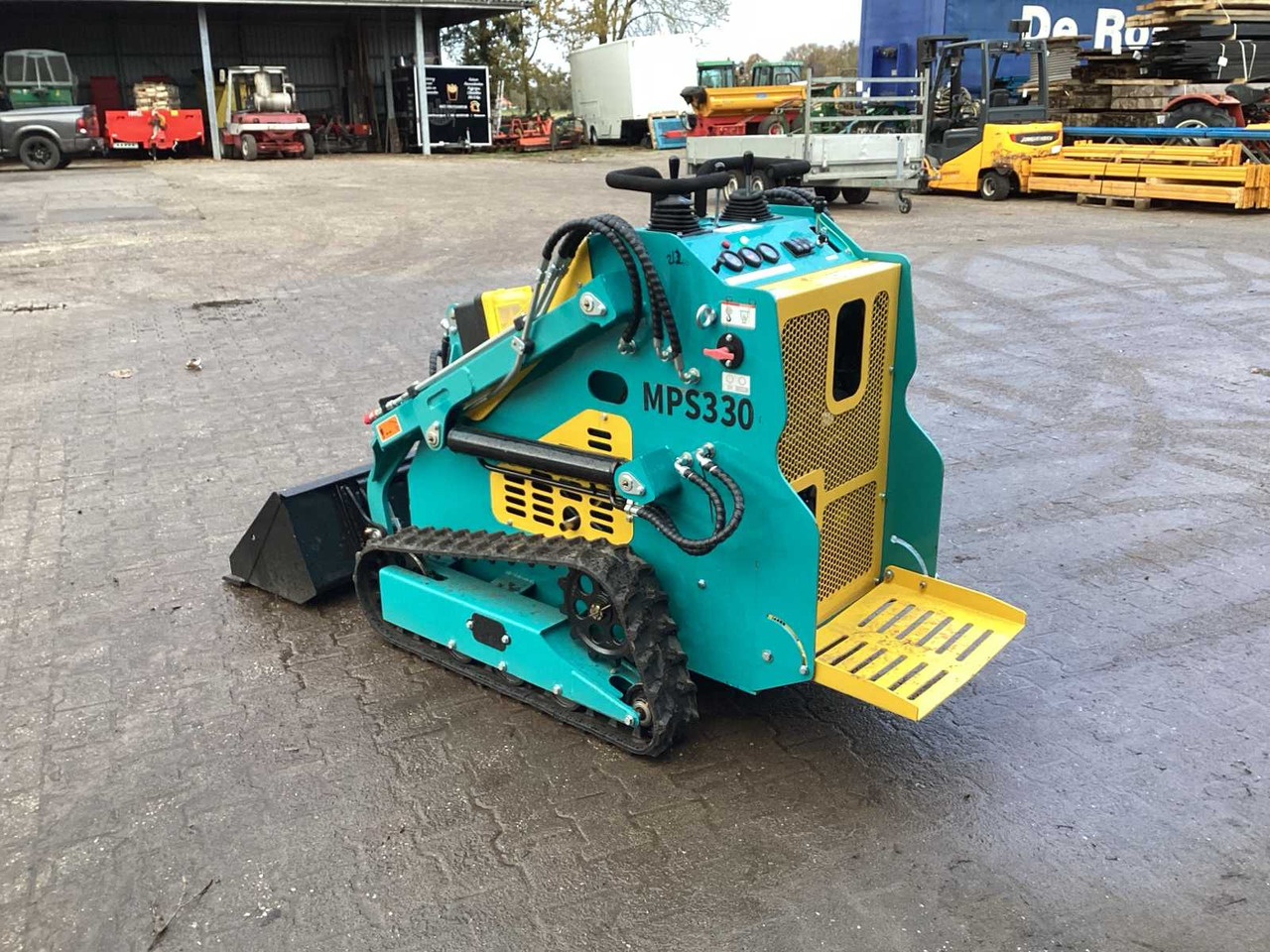 Skid Steer MPS330 - Kompaktlader: das Bild 4 Skid Steer MPS330 - Kompaktlader: das Bild 4
