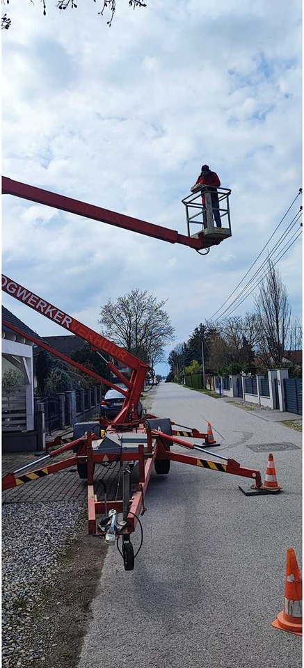 Sky High 1800 - Arbeitsbühne: das Bild 1 Sky High 1800 - Arbeitsbühne: das Bild 1